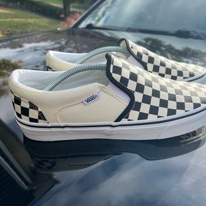 Mens Classic Vans Checkered slip on Brand New Sz 10.5 Black And White Skateboard